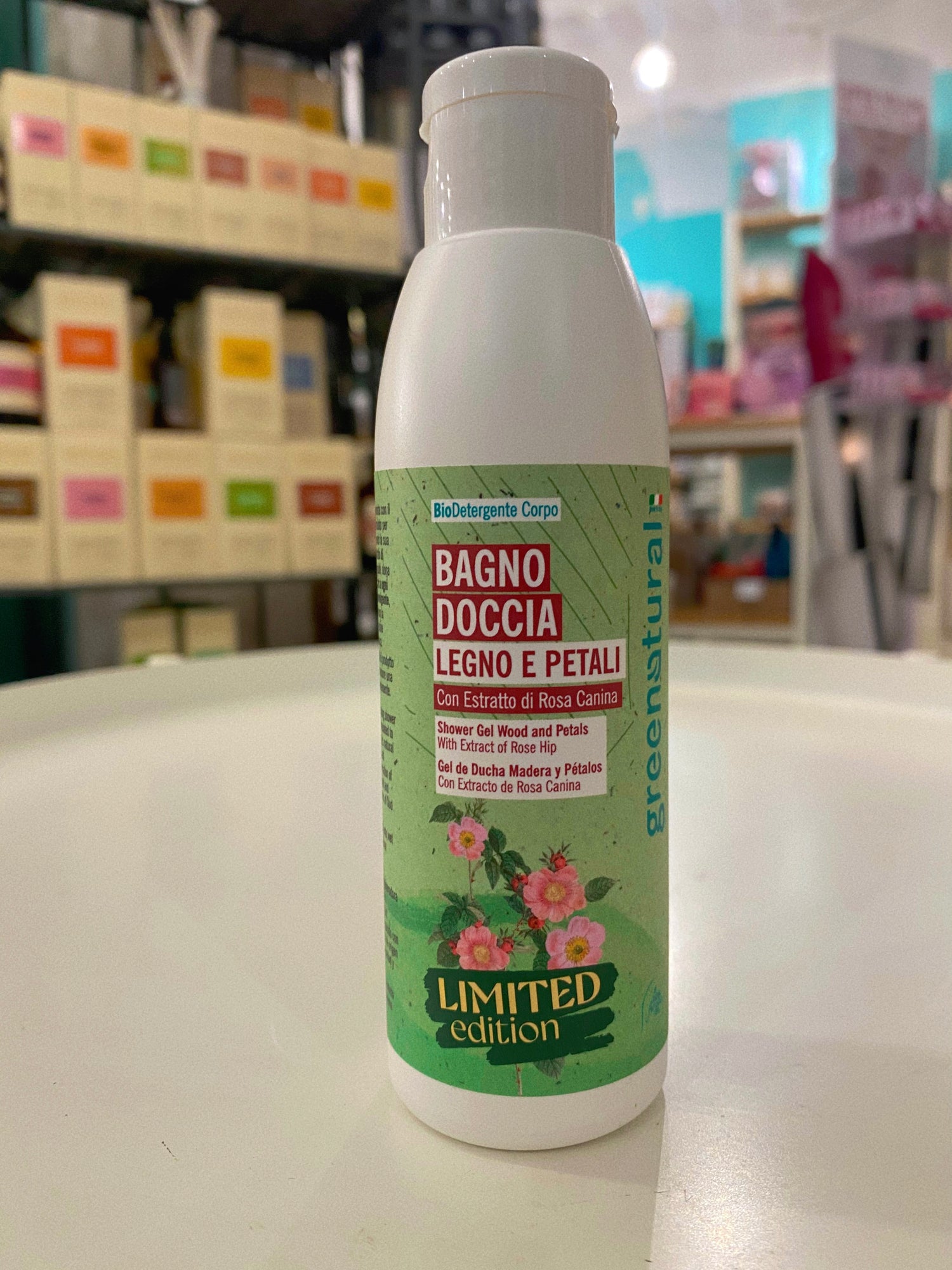GREEN NATURAL Bagnodoccia Legno e Petali 150ml