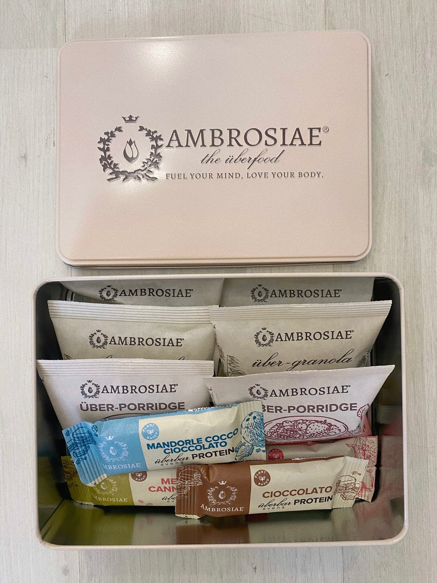 AMBROSIAE Xmas Discovery Box UberGranola 420gr